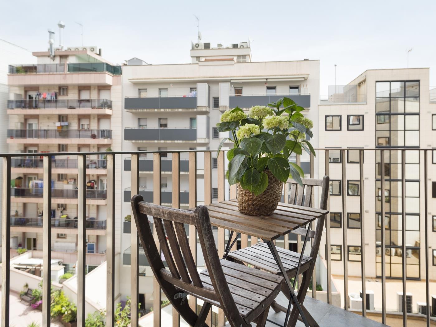 شقة برشلونة في المركز مع بركة - My Space Barcelona شقة