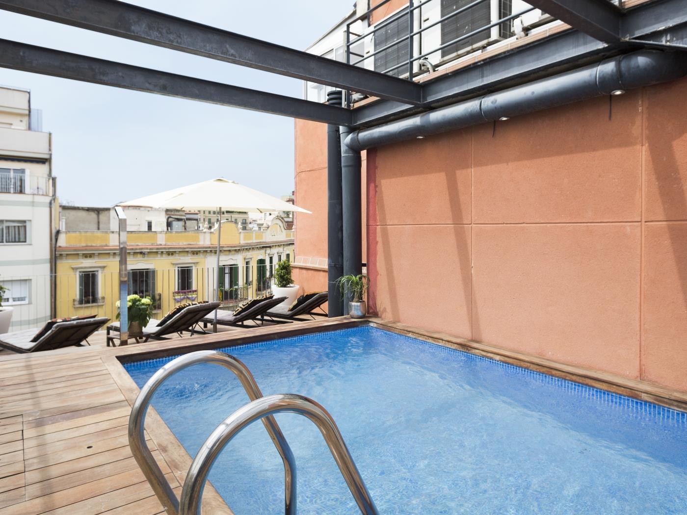 شقة بشرفة خاصة وحمام سباحة بالقرب من الشاطئ - My Space Barcelona شقة