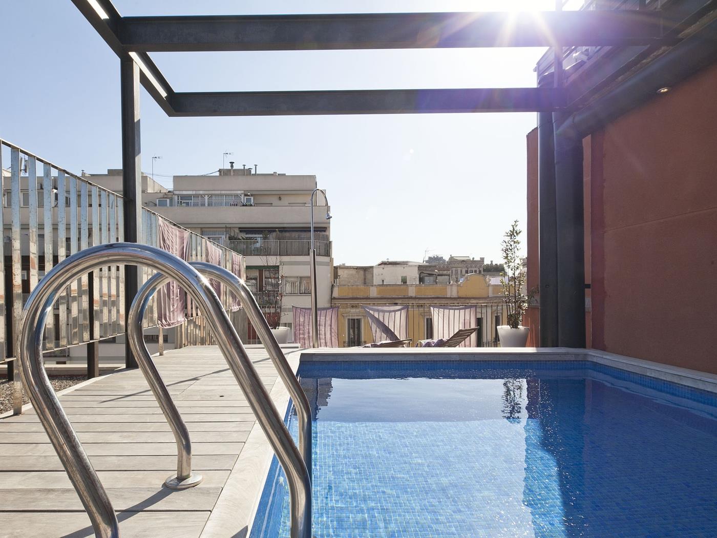 برشلونة شقة في قوس النصر مع حمام سباحة - My Space Barcelona شقة