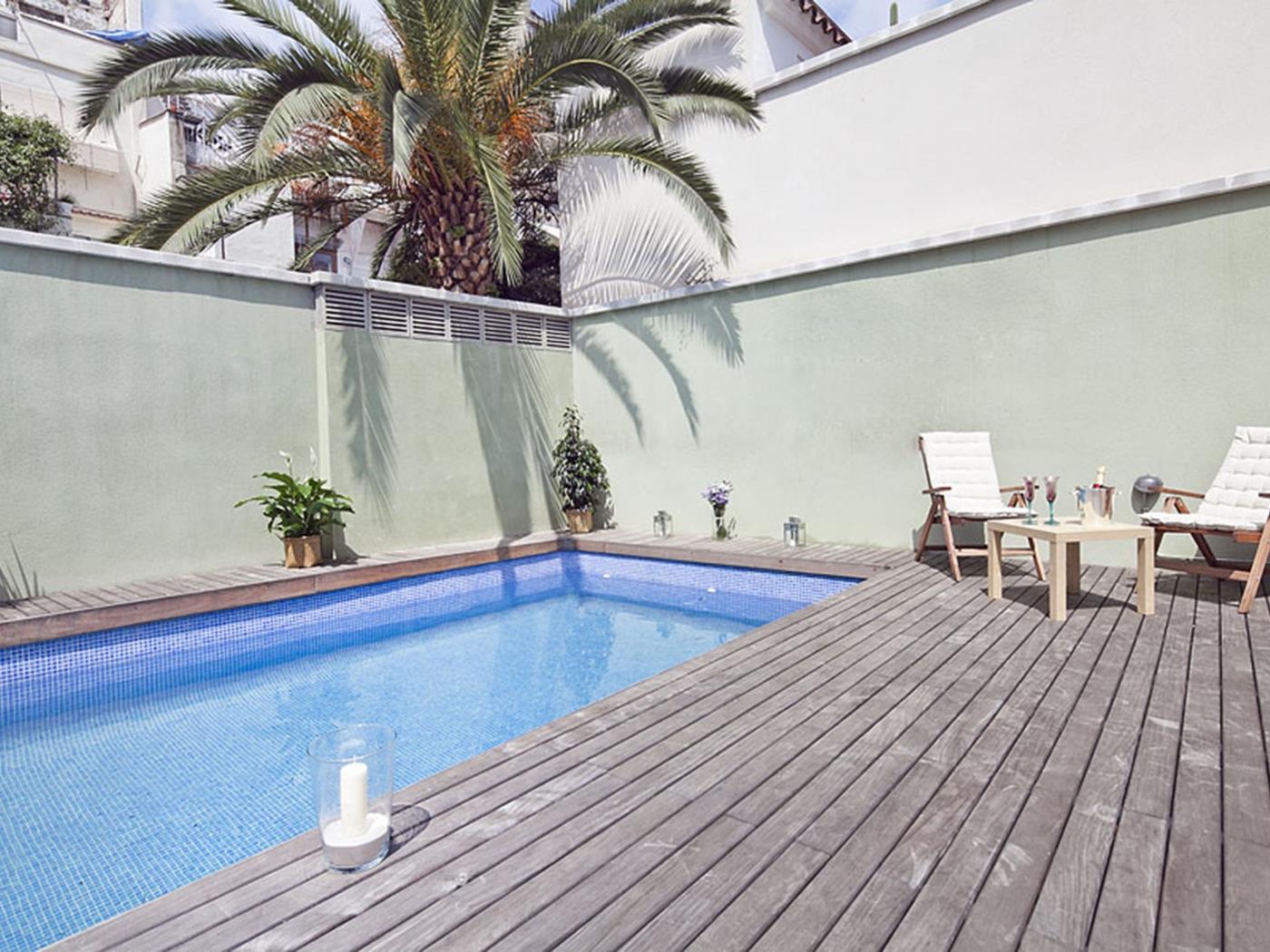 شرفة خاصة وحمام سباحة شقة - My Space Barcelona شقة