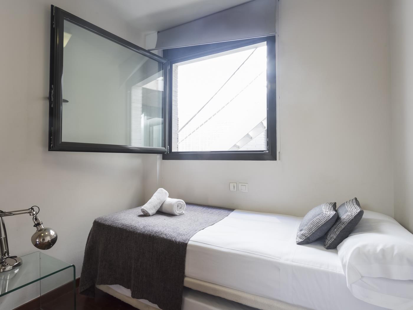 شقة مع تراس وبركة بالقرب من حديقة غويل - My Space Barcelona شقة
