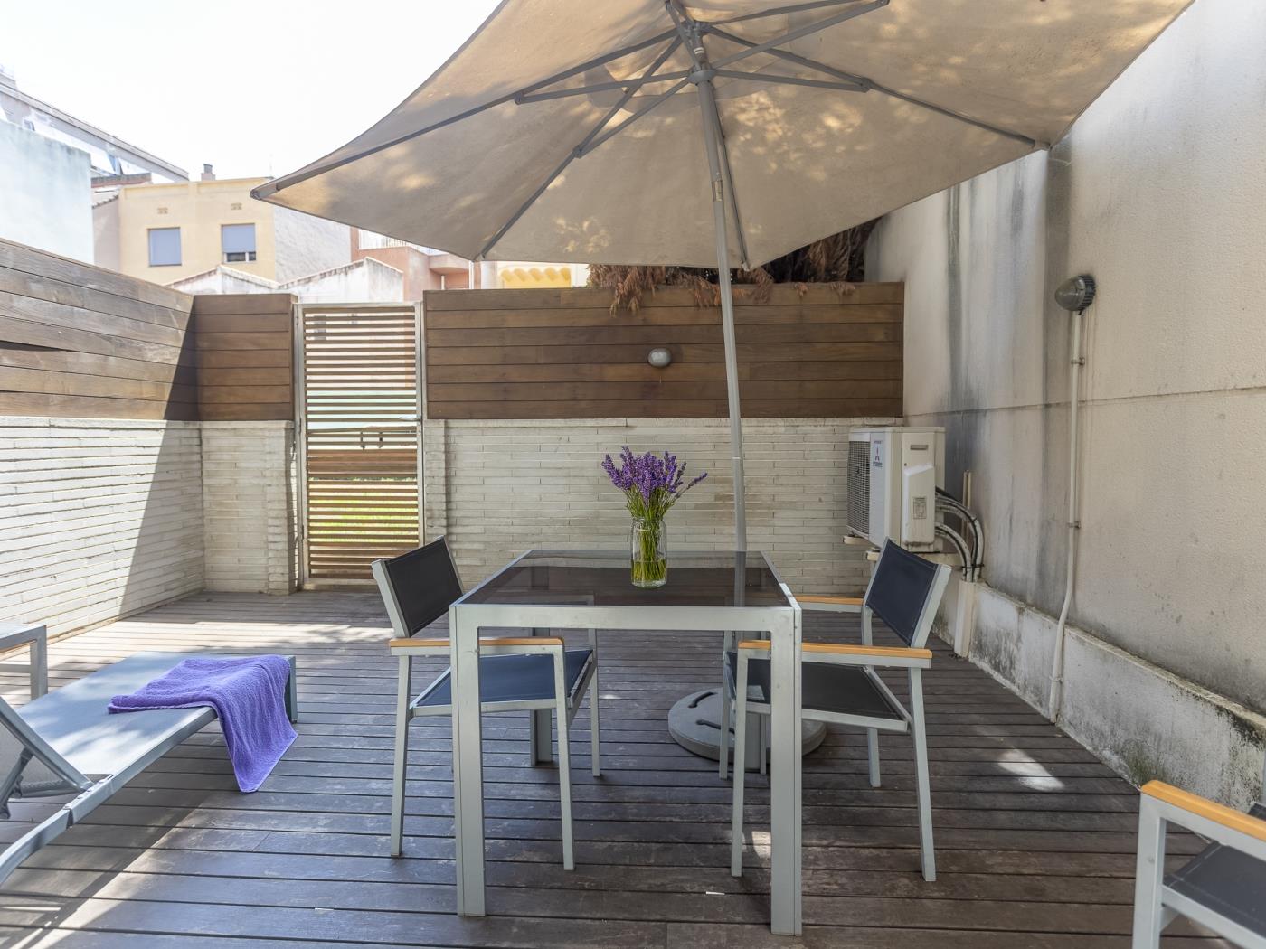 تراس وحمام سباحة بالقرب من مركز برشلونة - My Space Barcelona شقة
