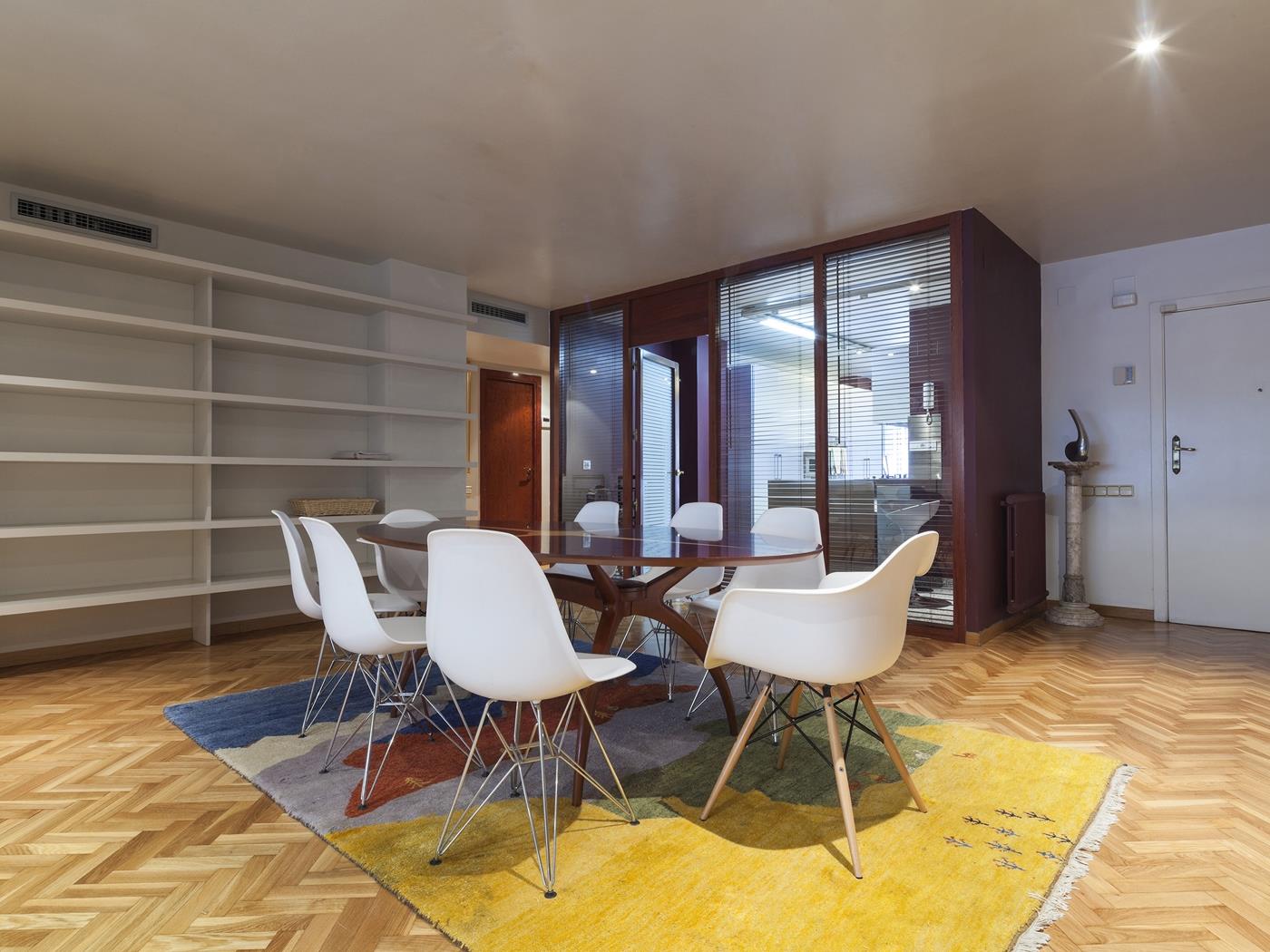 شقة بونانوفا التنفيذية الكلاسيكية ل 8 أشخاص - My Space Barcelona شقة