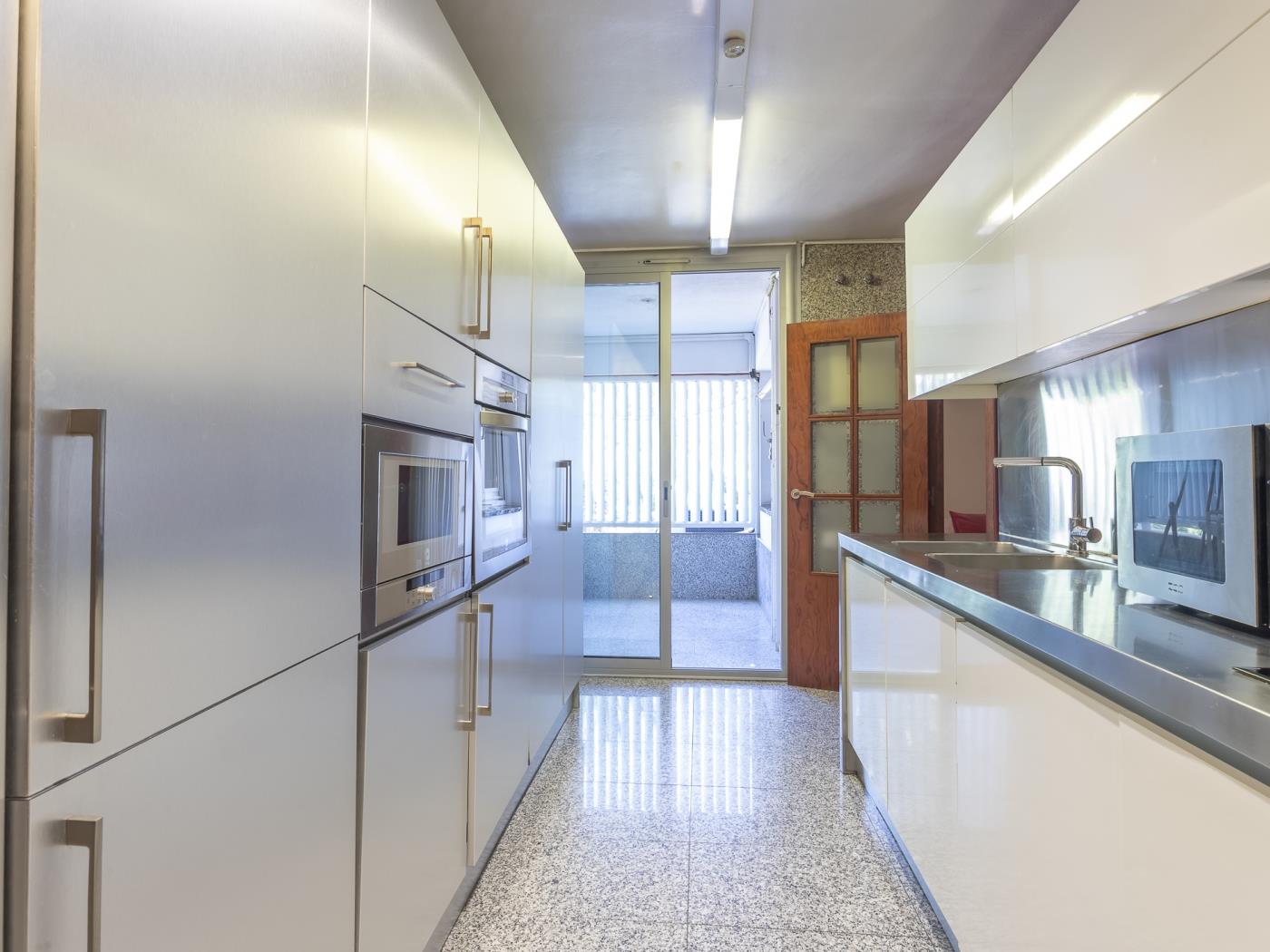 شقة بونانوفا التنفيذية الكلاسيكية ل 8 أشخاص - My Space Barcelona شقة