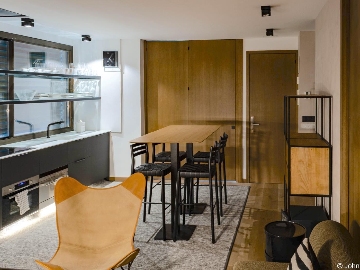 لوفت أنيق مع إطلالة على المدينة وحوض سباحة على السطح - My Space Madrid شقة