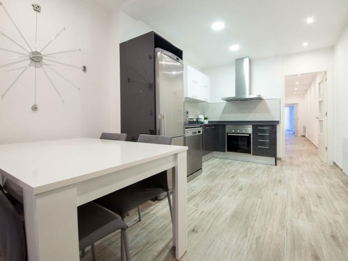 شقة حديثة غرفتين وتراس في ليس كورتس برشلونة - My Space Barcelona شقة
