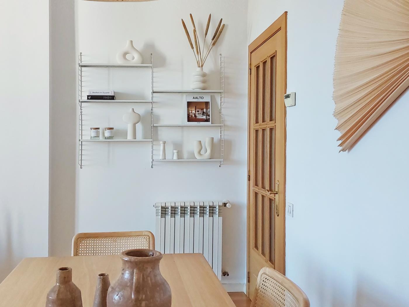 شقة مفروشة من غرفتين وحمامين مقابل فندق بالاس. متاحة من 15 أغسطس. - My Space Barcelona شقة