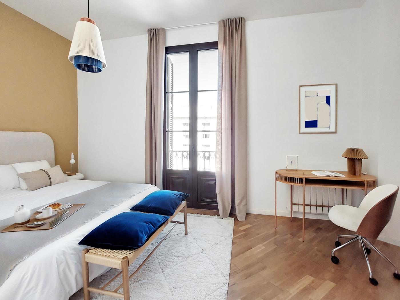 شقة مفروشة من غرفتين وحمامين مقابل فندق بالاس. متاحة من 15 أغسطس. - My Space Barcelona شقة