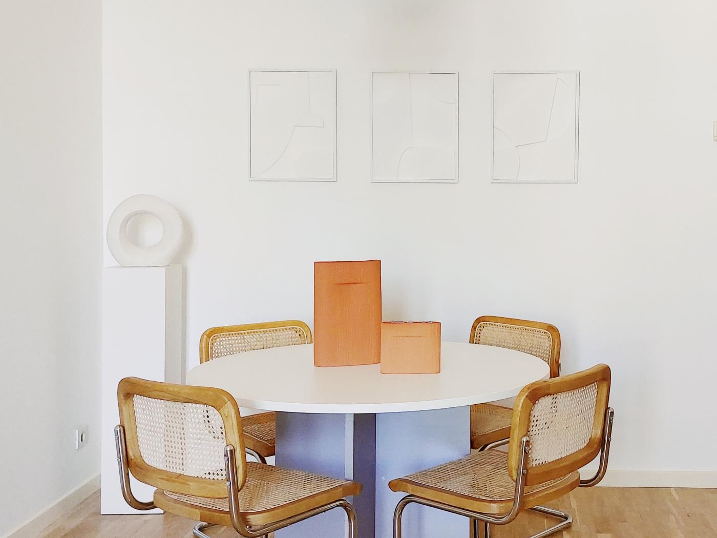 شقة مشرقة من غرفتين بجانب فندق بالاس – وسط برشلونة - My Space Barcelona شقة